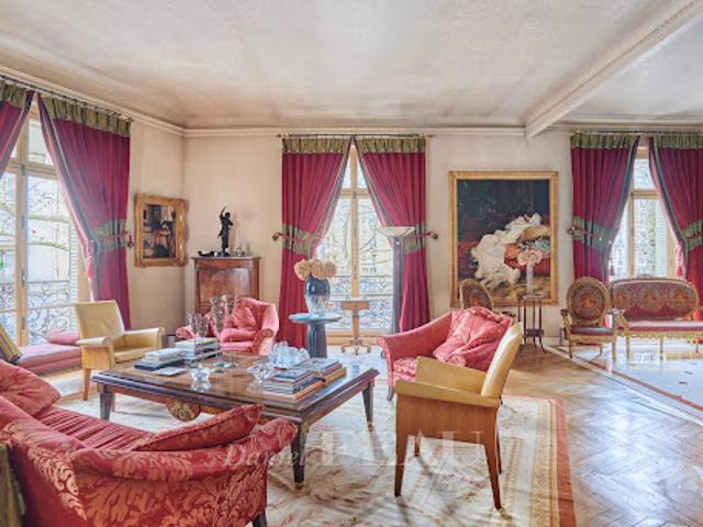 Vente Appartement 5 pièces 240.07 m2 Paris 16ème