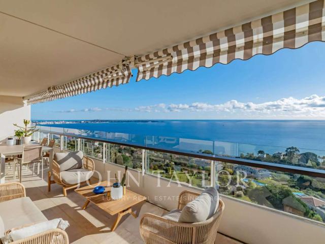 Vente appartement 5 pièces Vallauris 06
