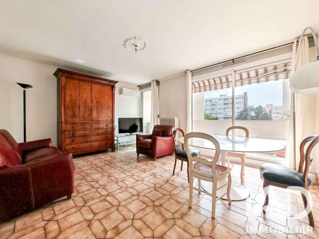 Vente appartement 5 pièces Vénissieux 69