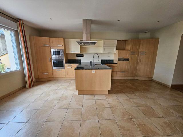 Vente appartement 5 pièces Château Gontier 53