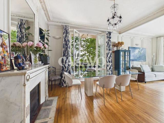 Vente Appartement 5 pièces de 100m² 92150 Suresnes