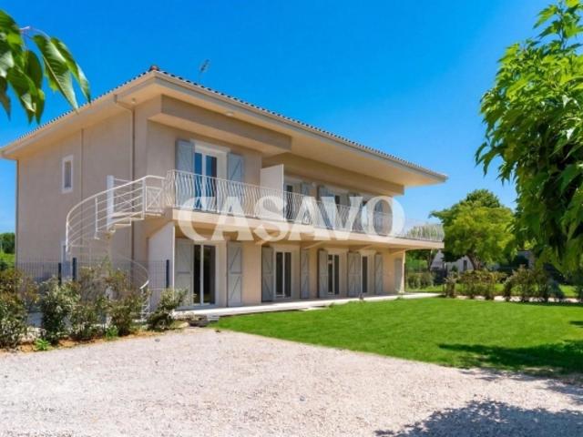 Vente Appartement 5 pièces de 123m² 13540 Aix en Provence