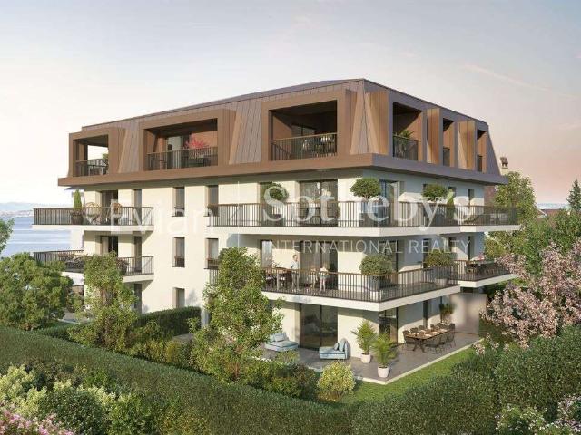 Vente appartement 5 pièces Évian les Bains 74