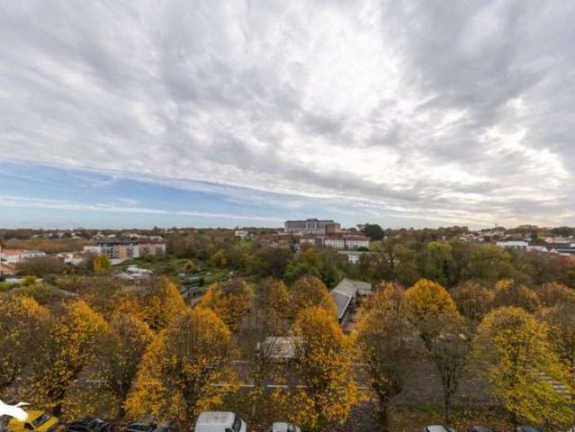 Vente appartement 5 pièces La Roche sur Yon 85
