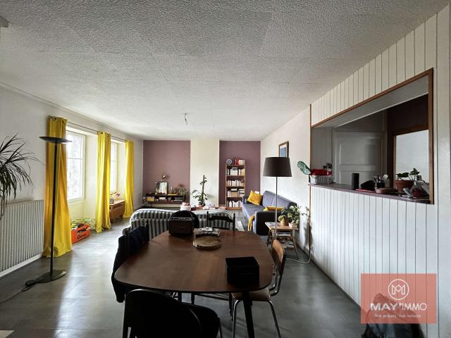 Vente appartement 5 pièces Laval 53