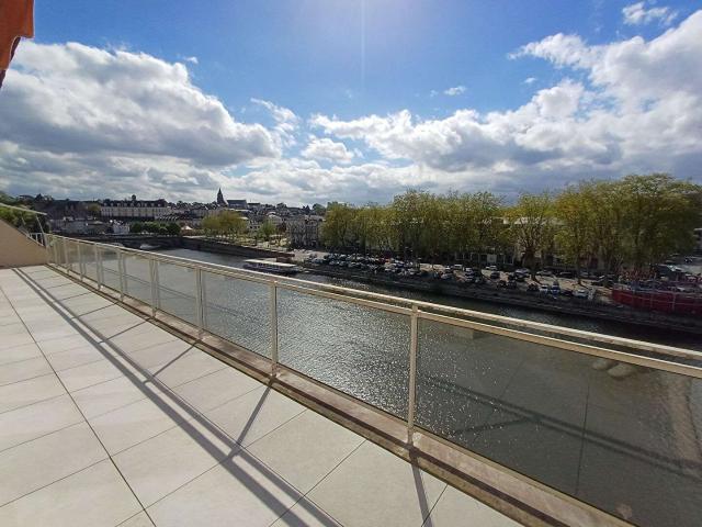 Vente appartement 5 pièces Laval 53