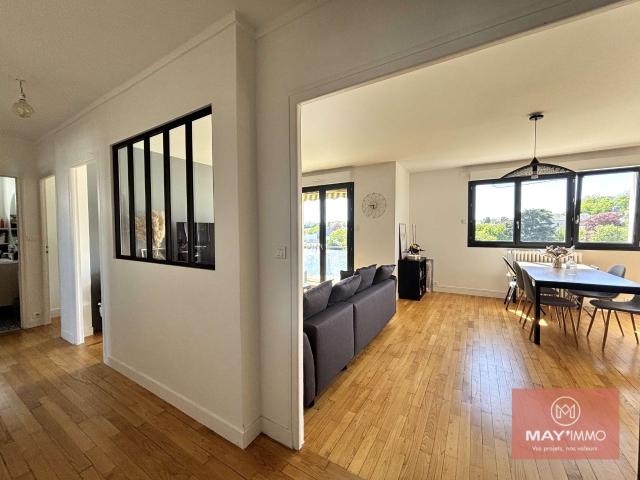 Vente appartement 5 pièces Laval 53