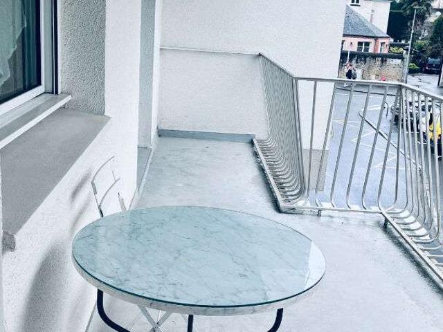 Vente appartement 5 pièces Laval 53