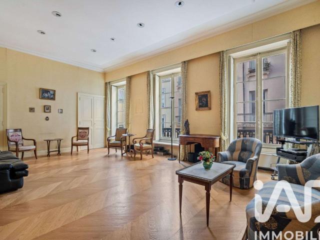 Vente appartement 5 pièces Lyon 1er 69