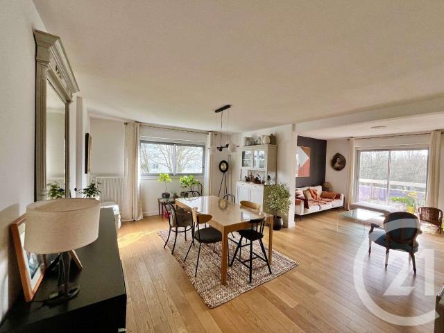 Vente appartement 5 pièces Nantes Île de Nantes 44