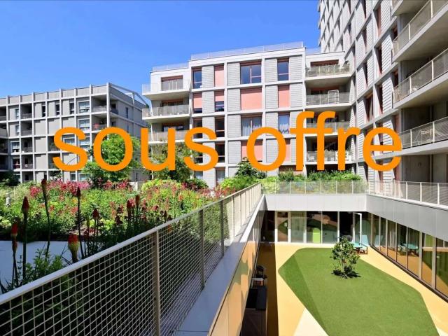 Vente appartement 5 pièces Nantes Île de Nantes 44
