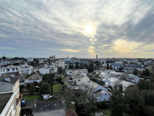 Vente appartement 5 pièces Nantes Tortière 44