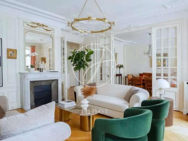Vente appartement 5 pièces Paris 7e 75
