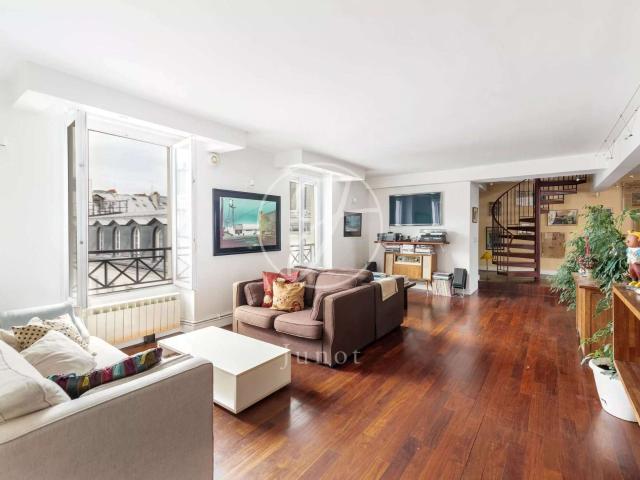 Vente appartement 5 pièces Paris 9e 75