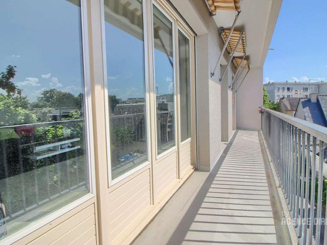 Vente appartement 5 pièces Rennes Sainte Thérèse 35