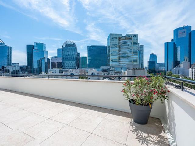 Vente Appartement 67.81 m2 Courbevoie