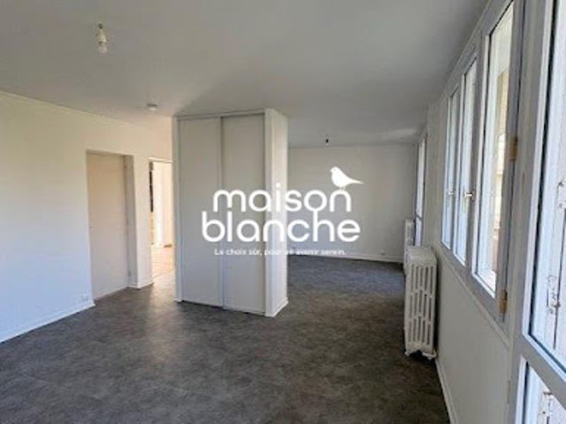 Vente Appartement 6 pièces 78.15 m2 Rochefort