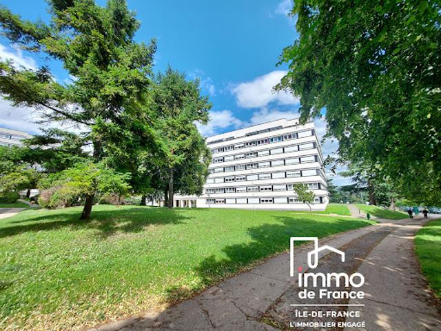 Vente Appartement 6 pièces 101 m2 Pontoise