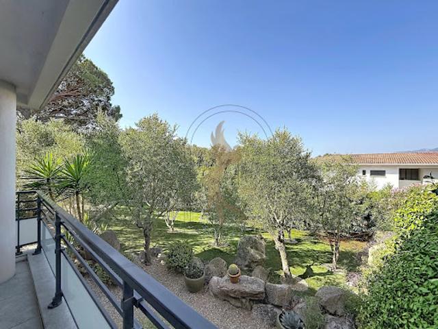 Vente Appartement 6 pièces 103.09 m2 Porto Vecchio