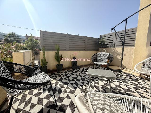 Vente Appartement 6 pièces 104 m2 La Ciotat