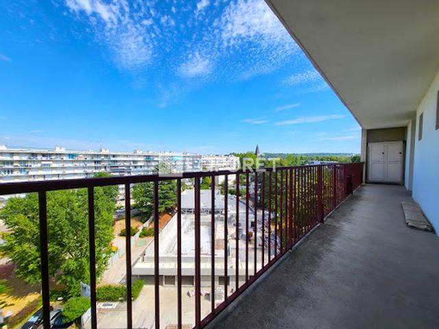 Vente Appartement 6 pièces 106.69 m2 Le Pecq