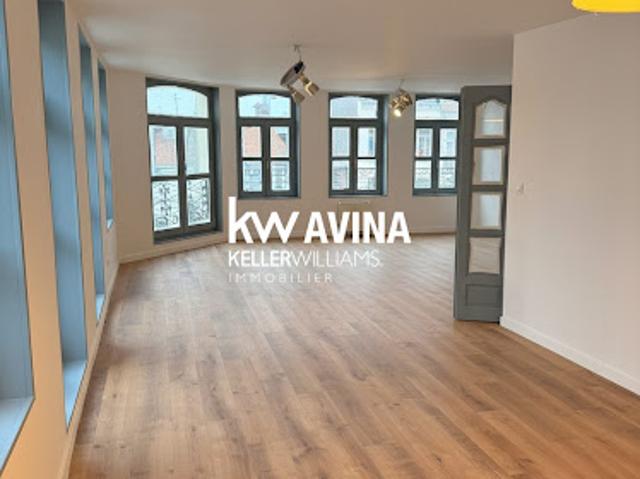 Vente Appartement 6 pièces 117.61 m2 Lille