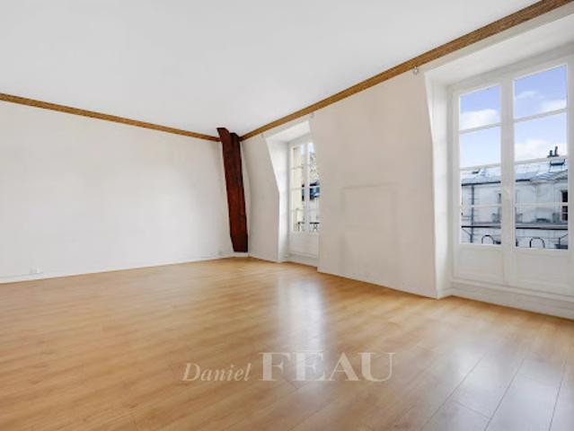 Vente Appartement 6 pièces 122.8 m2 Versailles