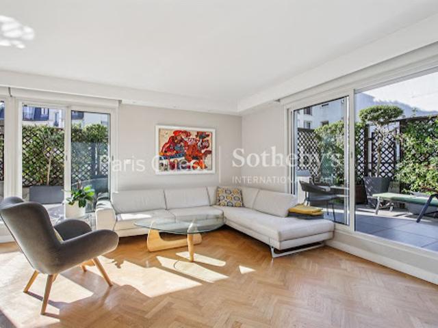 Vente Appartement 6 pièces 127 m2 Paris 20ème