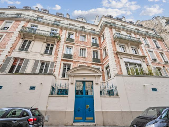 Vente Appartement 6 pièces 128.65 m2 Paris 16ème