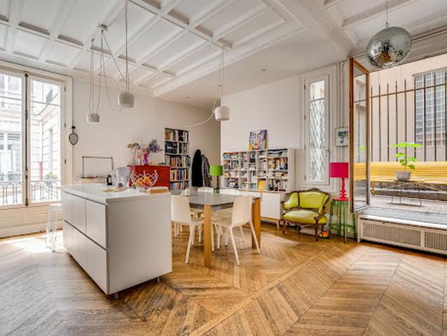 Vente Appartement 6 pièces 132.37 m2 Paris 11ème