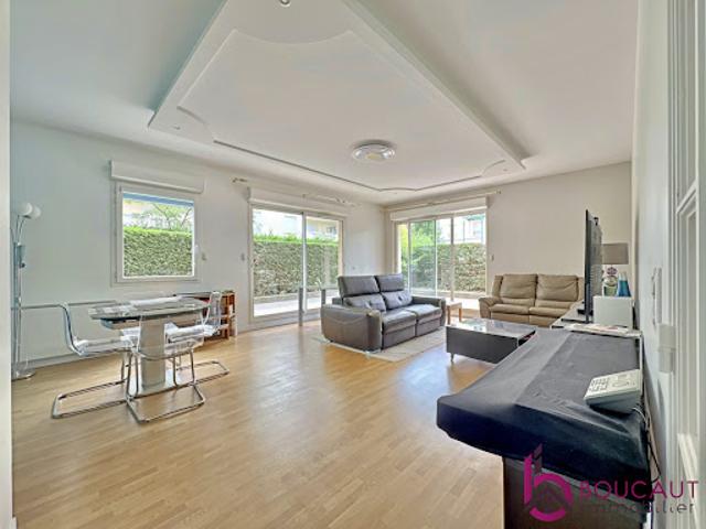 Vente Appartement 6 pièces 134.28 m2 Le Plessis Robinson