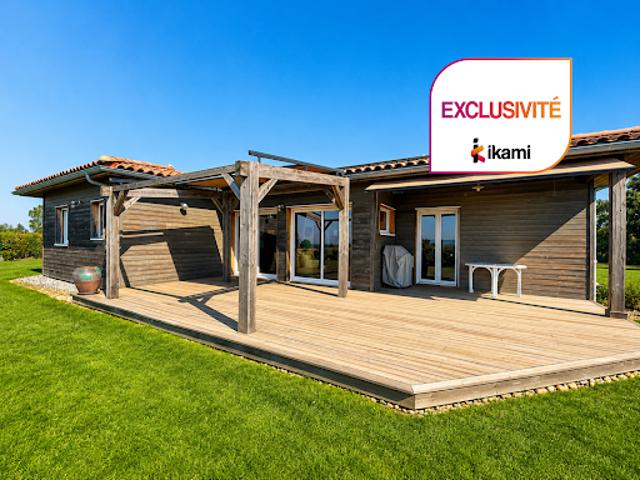 Vente Appartement 6 pièces 135 m2 Saint Bardoux