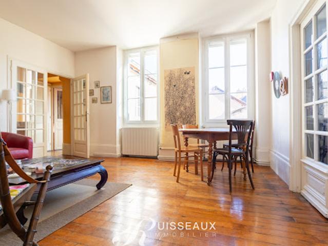 Vente Appartement 6 pièces 138.18 m2 Dijon