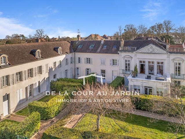 Vente Appartement 6 pièces 138 m2 Ahuy