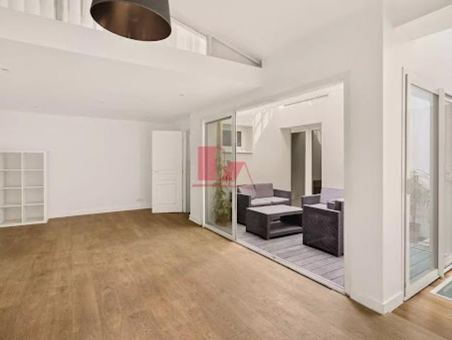 Vente Appartement 6 pièces 143 m2 Vanves