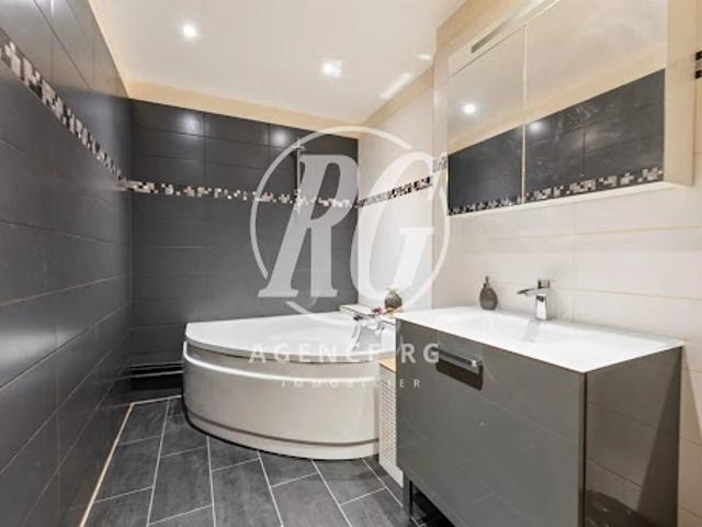 Vente Appartement 6 pièces 144 m2 Vaucresson