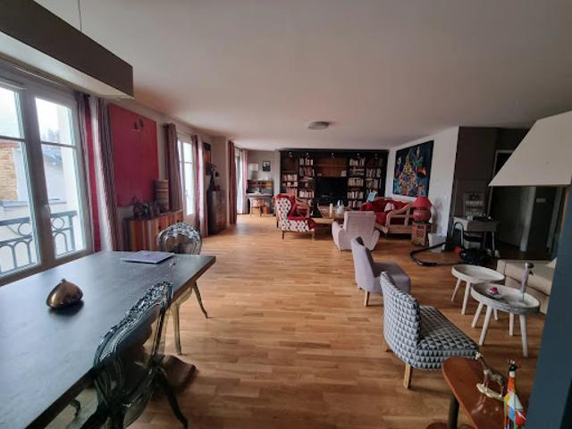 Vente Appartement 5 pièces 146.18 m2 Chatou