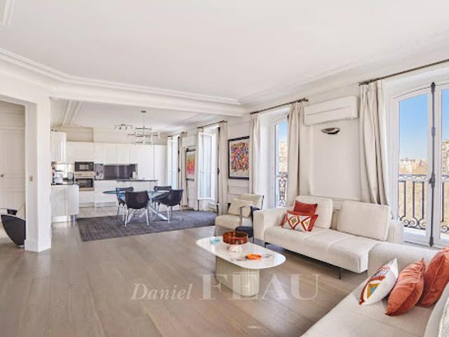 Vente Appartement 6 pièces 148.02 m2 Paris 17ème