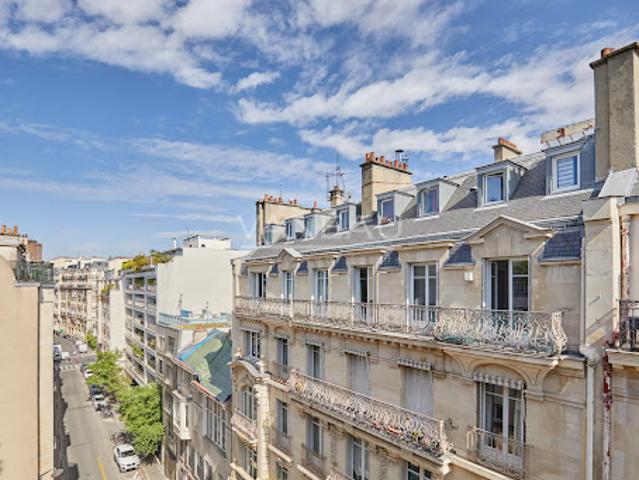 Vente Appartement 6 pièces 148.03 m2 Paris 16ème