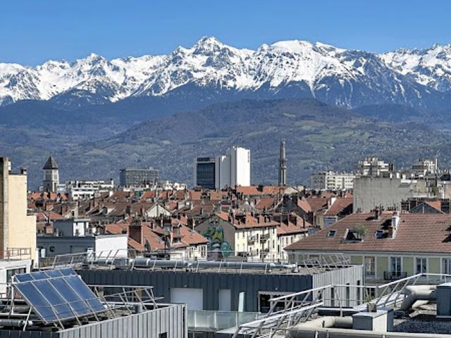 Vente Appartement 6 pièces 148 m2 Grenoble