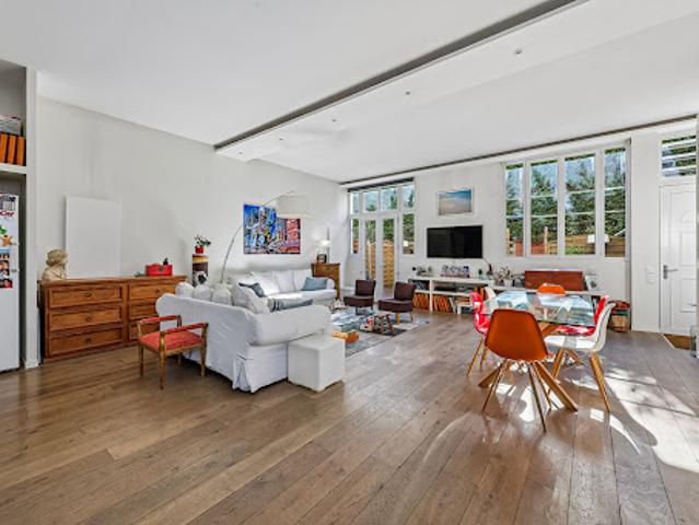 Vente Appartement 6 pièces 149 m2 Courbevoie