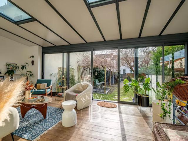 Vente Appartement 6 pièces 150 m2 Colombes
