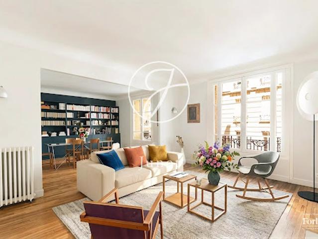 Vente Appartement 6 pièces 152.76 m2 Paris 16ème