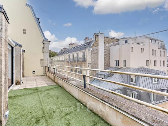 Vente Appartement 6 pièces 153.55 m2 Paris 16ème