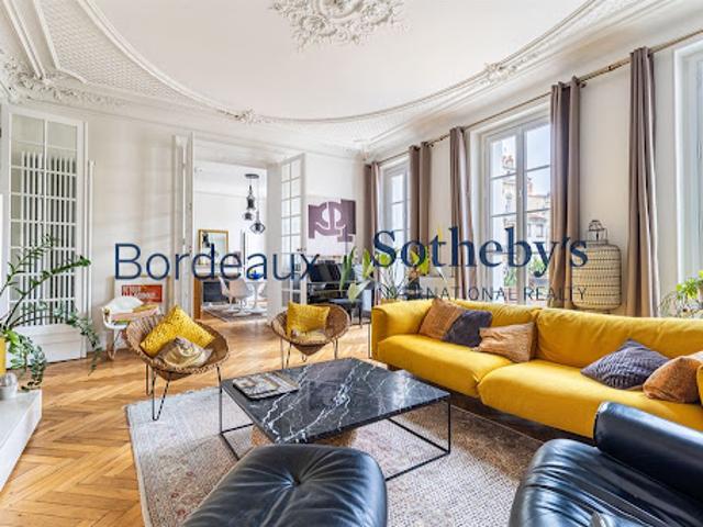Vente Appartement 6 pièces 155 m2 Bordeaux