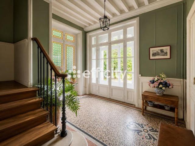 Vente Appartement 6 pièces 157.35 m2 Versailles