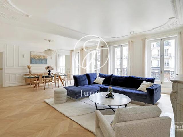 Vente Appartement 6 pièces 161.08 m2 Paris 5ème