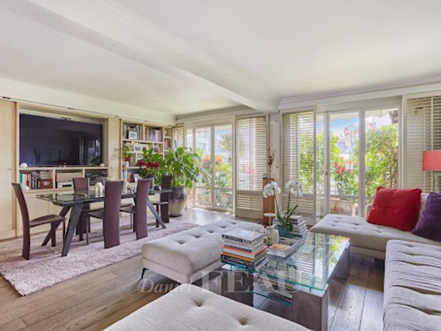 Vente Appartement 6 pièces 161.48 m2 Paris 13ème