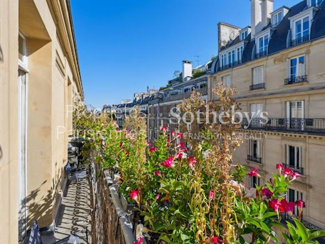 Vente Appartement 6 pièces 162 m2 Paris 8ème