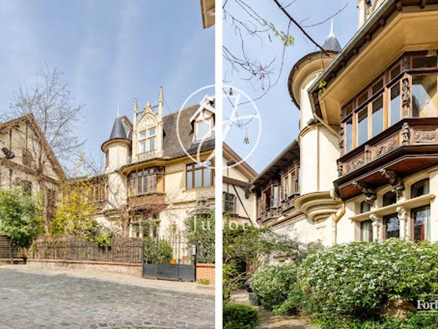 Vente Appartement 6 pièces 163.03 m2 Paris 18ème